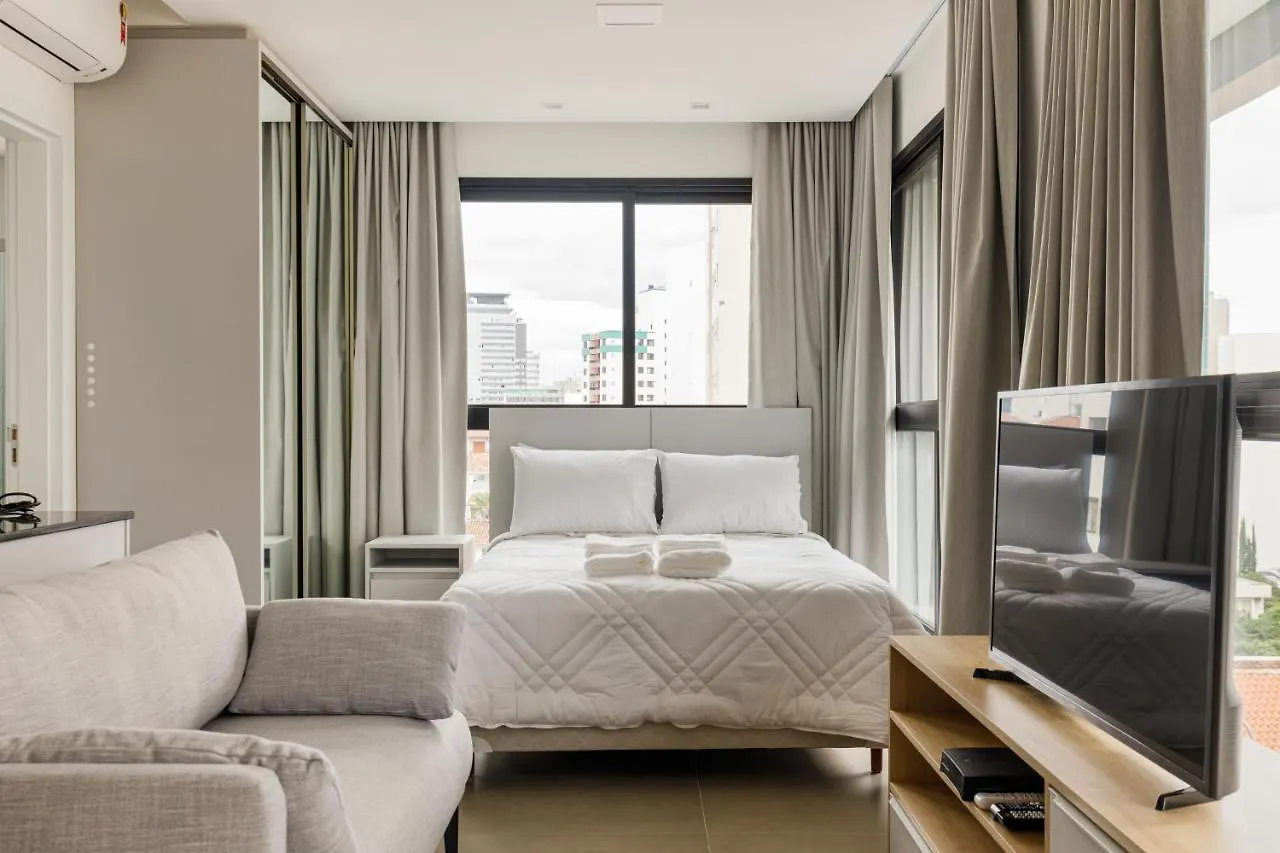 Zee Studios A 200M Da Beira-Mar Norte Florianopolis Apartment