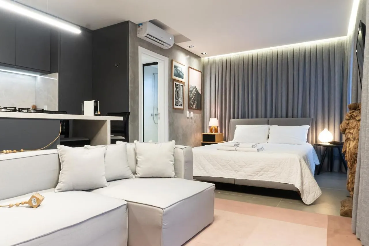 Zee Studios A 200M Da Beira-Mar Norte Florianopolis
