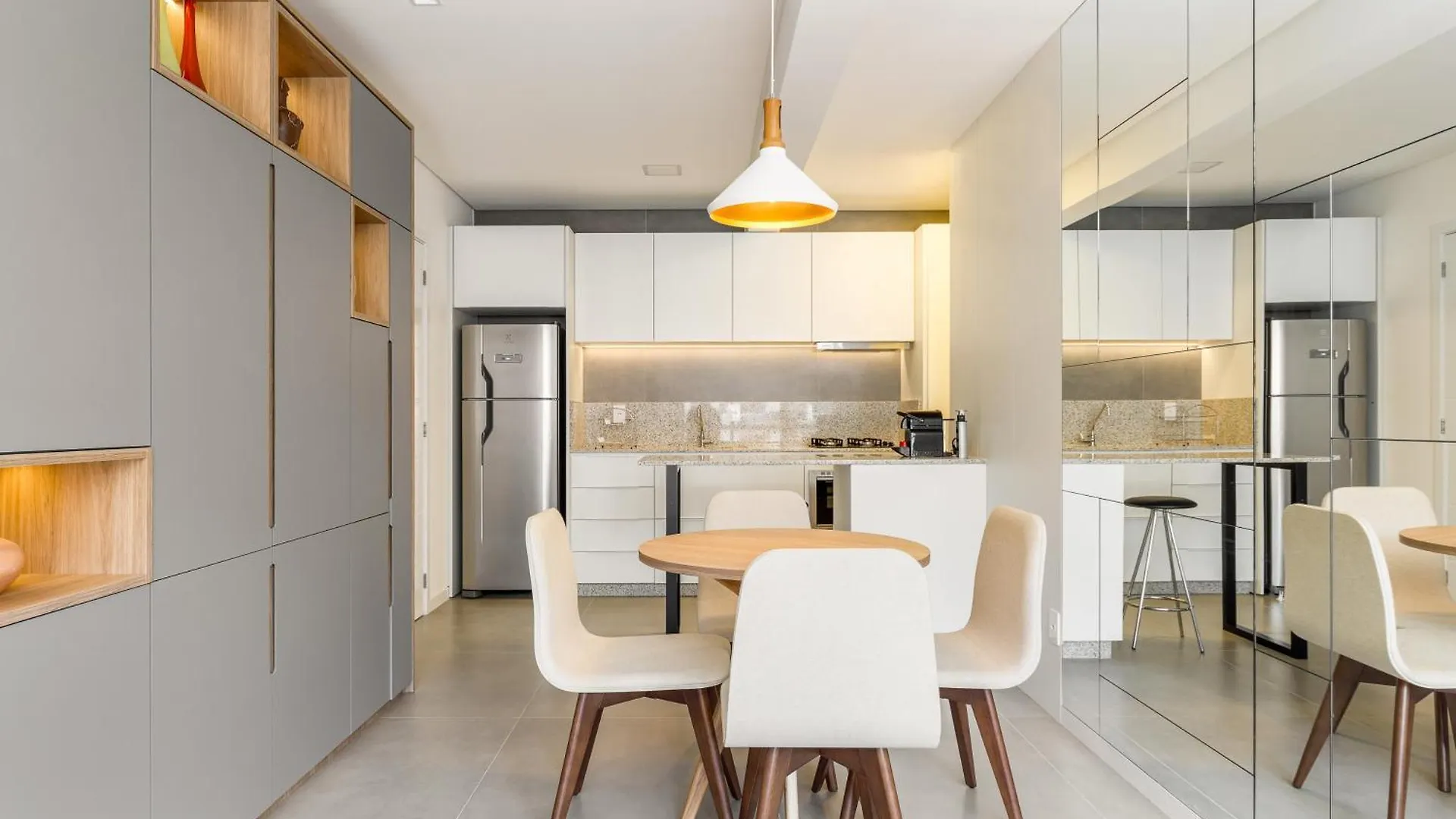 Apartment Zee Studios A 200M Da Beira-Mar Norte Florianopolis Brazil